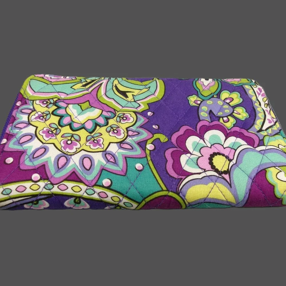 Vera Bradley Wallet in Heather Fabric (Retired) - Picture 4 of 8